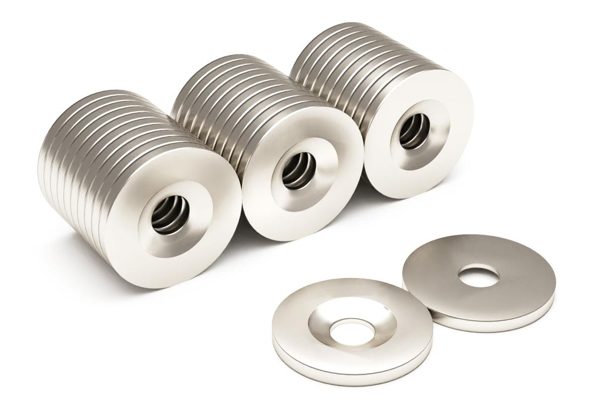 High flux and high-grade custom industrial strength, compact, superior thermal stability, high heat-resistant, round shape with a 6mm countersunk hole round neodymium magnet