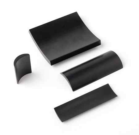 Arc-Shape ferrite permanent magnet