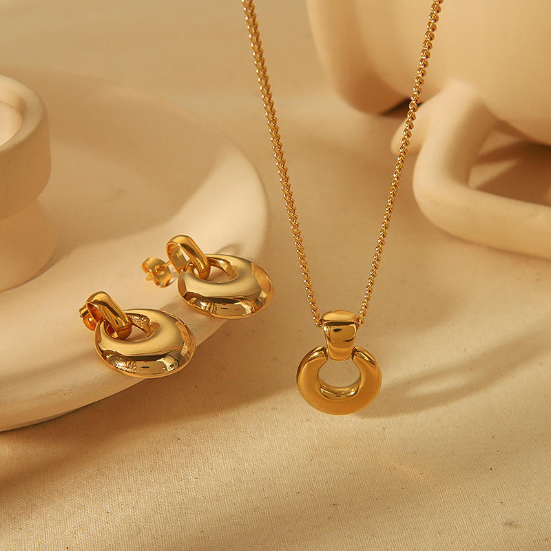18K Gold Plated Stainless Steel Necklace and Earrings Gift Set Elegant Minimalist Jewelry for Women