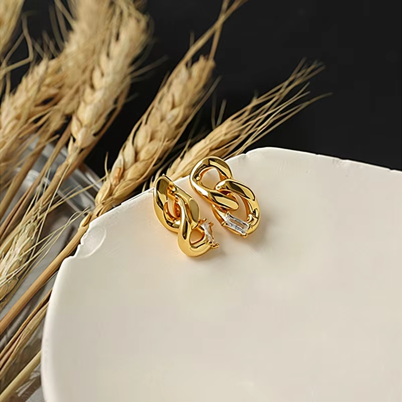 18k Genuine Gold/zircon Plated Chain, Classic New Style, Trendy and Fashionable Temperament, Brass Earrings for Women