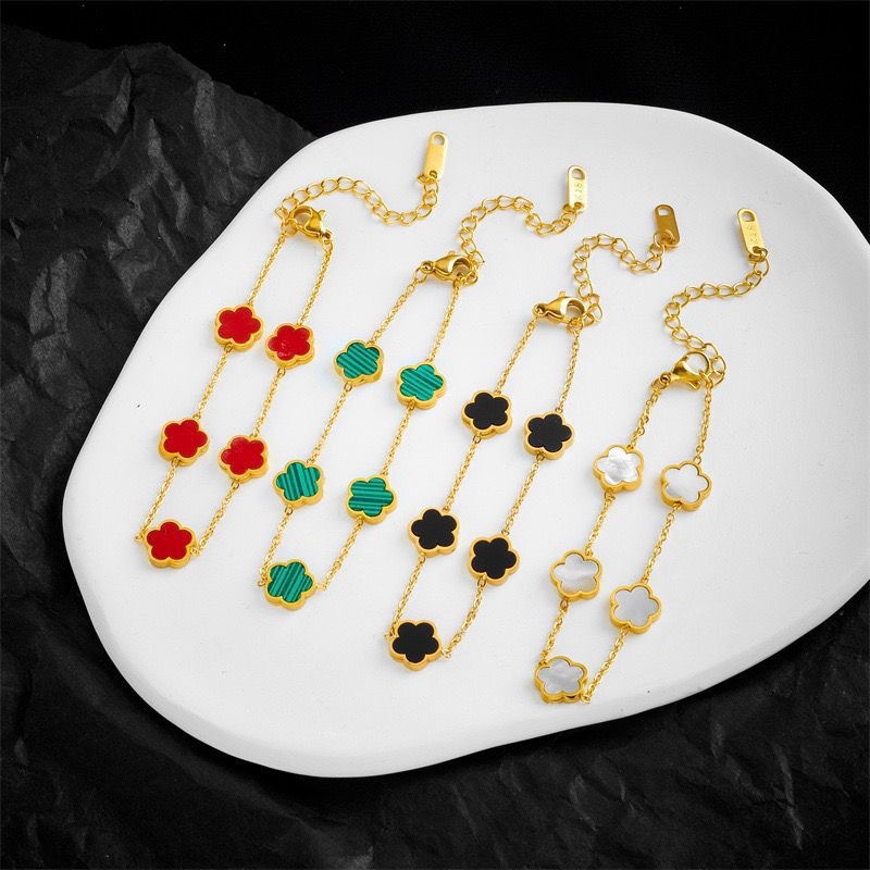18K Gold Plated Stainless Steel Shell Clover Flower Beaded Bracelet Green Five Leaf Lucky Women's Four Leaf Bracelet Gift Sets