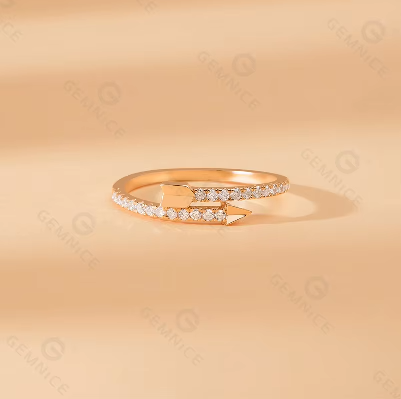 Exaggerated Arrow Wrap Ring in 925 Sterling Silver with Gold Plating and CZ Stones