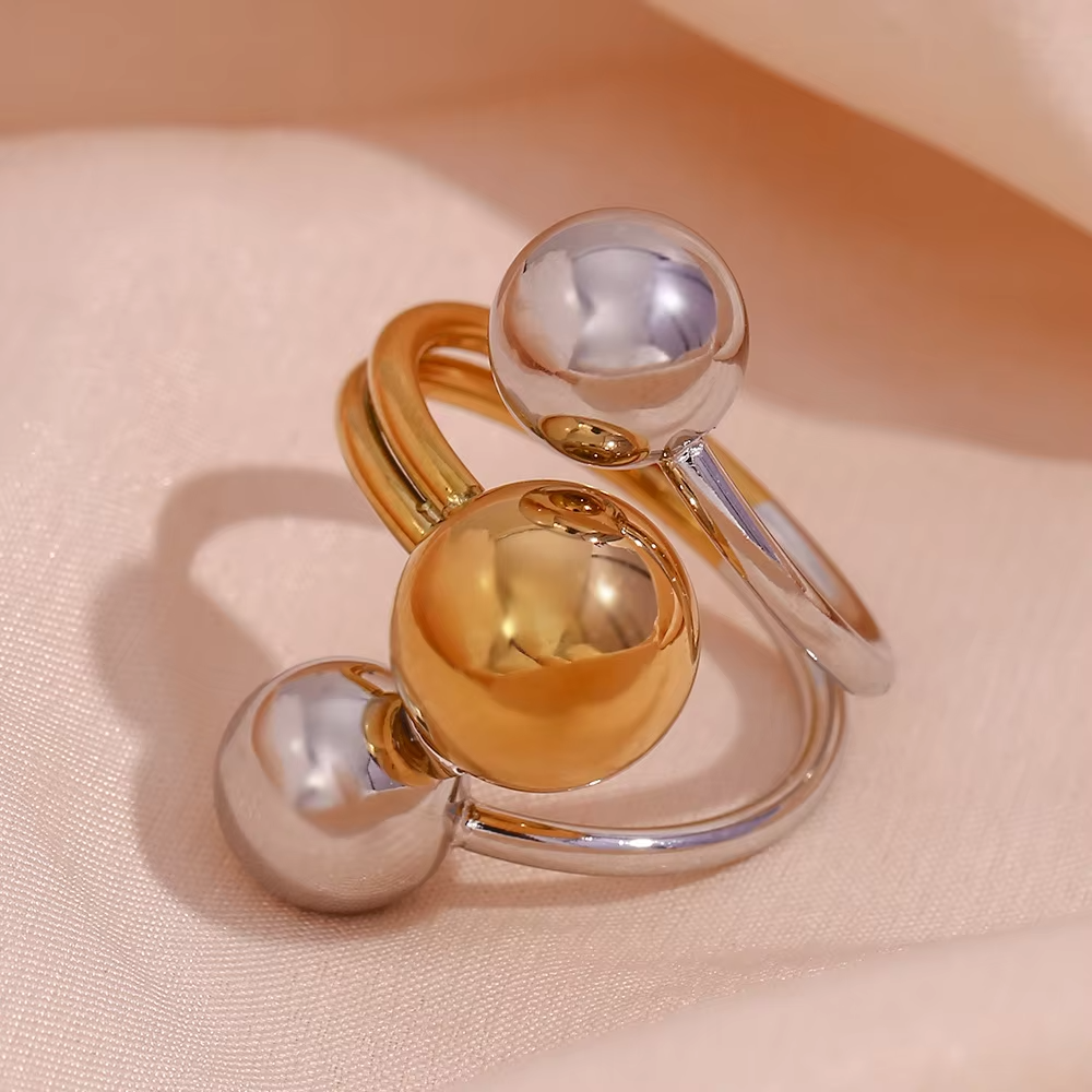 Adjustable Exaggerated Three-Ball Stainless Steel Ring – 18K Gold & Silver | Fashion Statement Jewelry