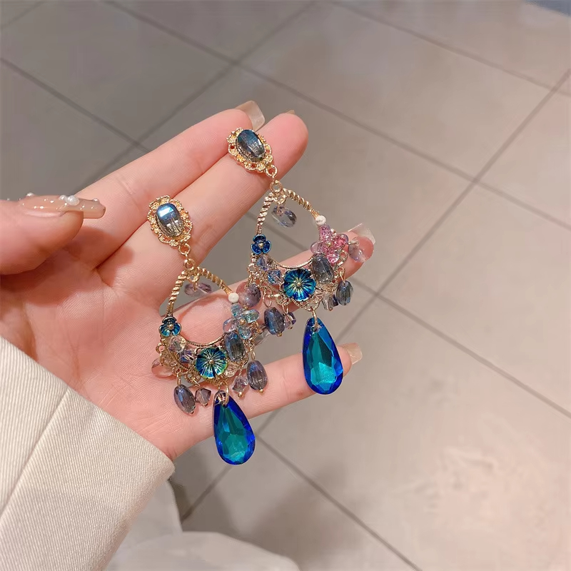 Baroque Retro Female Earrings Court Style Blue Rhinestone Drop Earring for Women