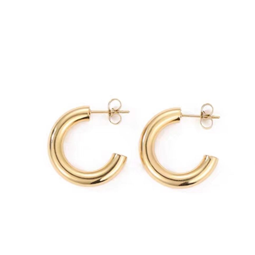 Bold Gold Open Hoop Earrings for Women - Minimalist Round Statement Jewelry Lightweight Chic Fashion Accessory for Daily Wear & Parties