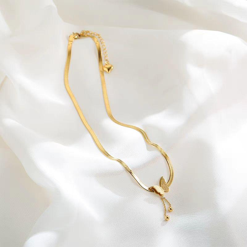 Butterfly Pendant Gold Necklace – Delicate Women’s Jewelry with Adjustable Chain