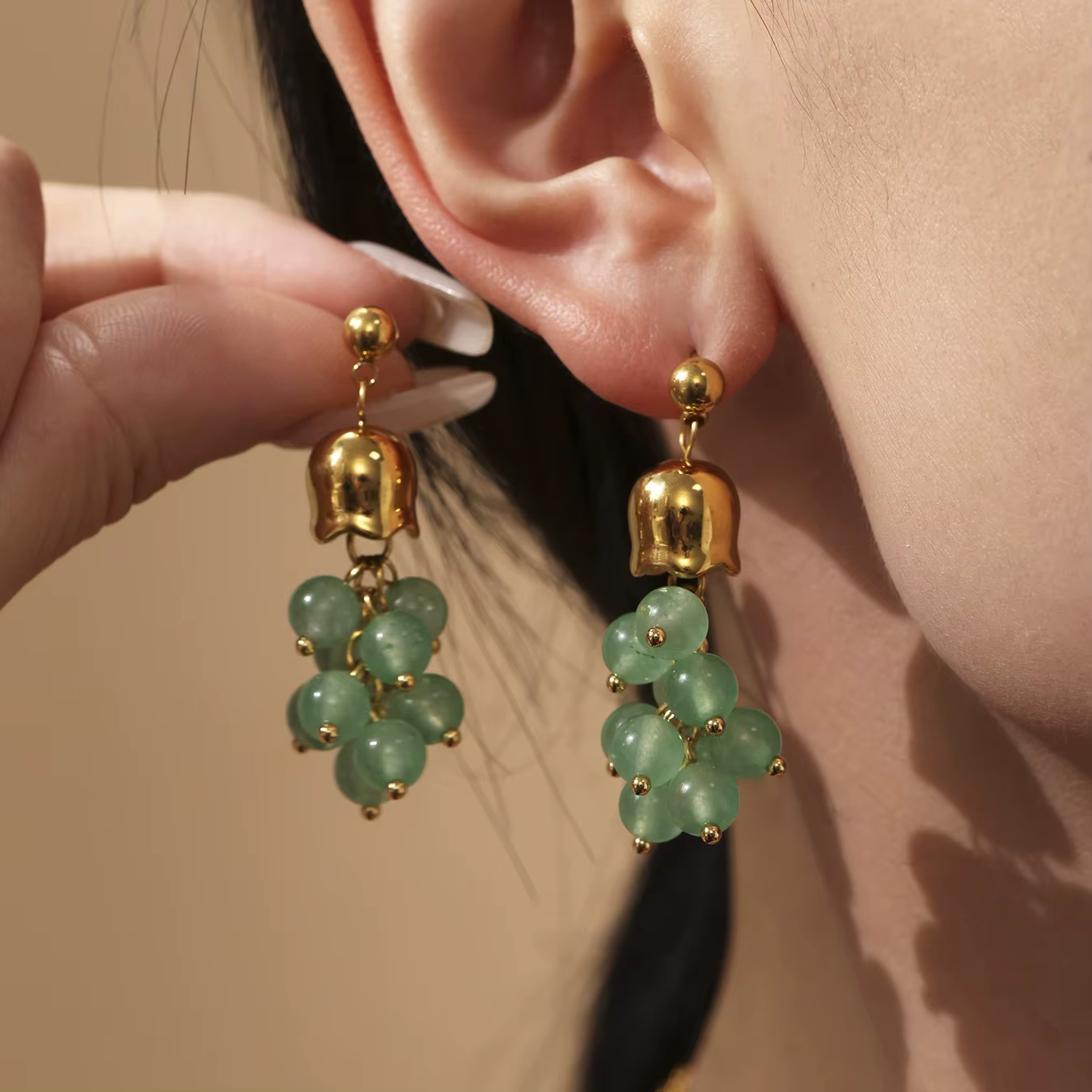 Classic Gold-Plated Drop Earrings Bezel Setting Bellflower Orchid Flower Elegant Fashion Accessory for Gift