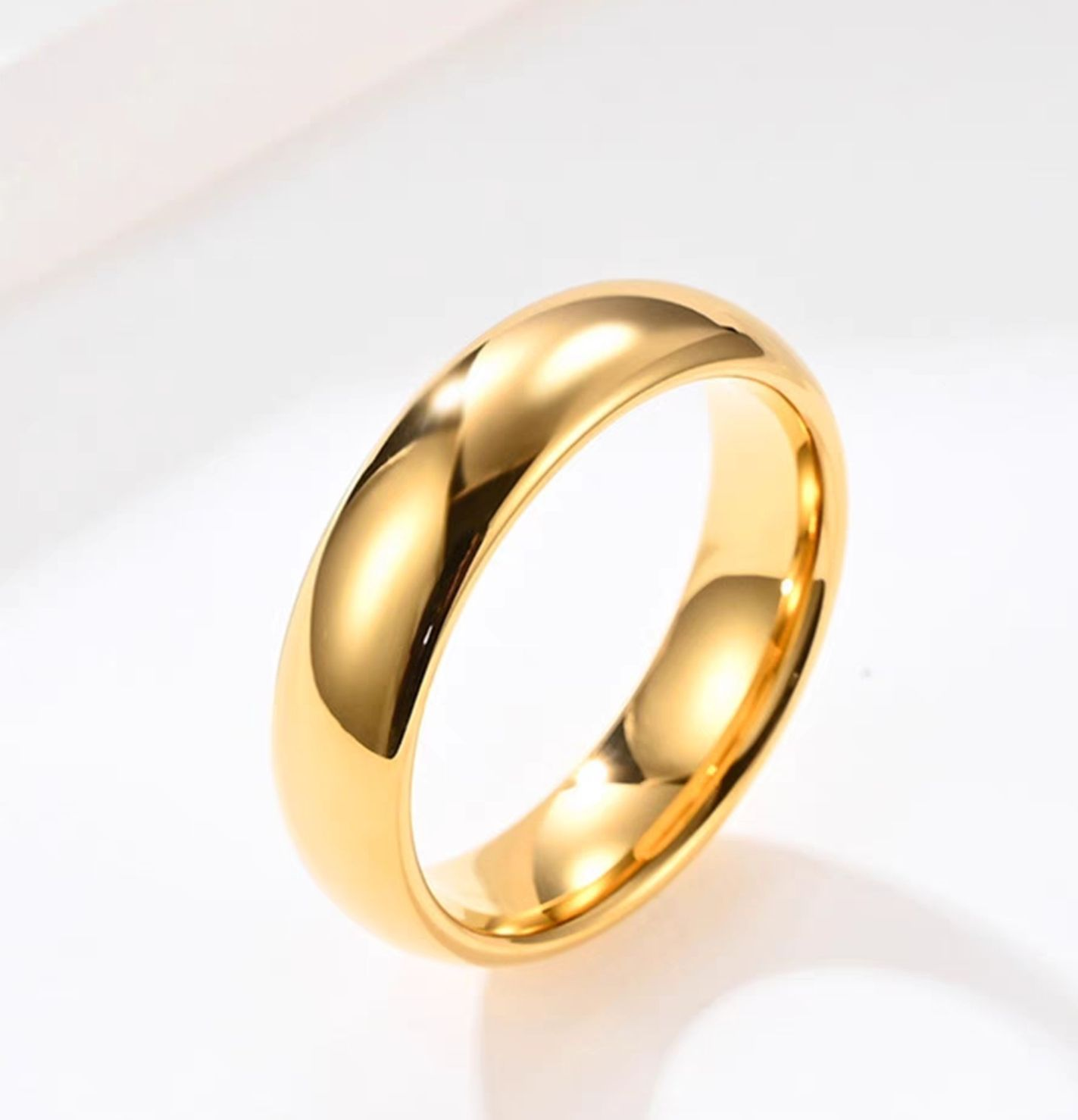 Classic Traditional Dome Band Ring – 18K Gold Plated Stainless Steel Unisex Wedding Band