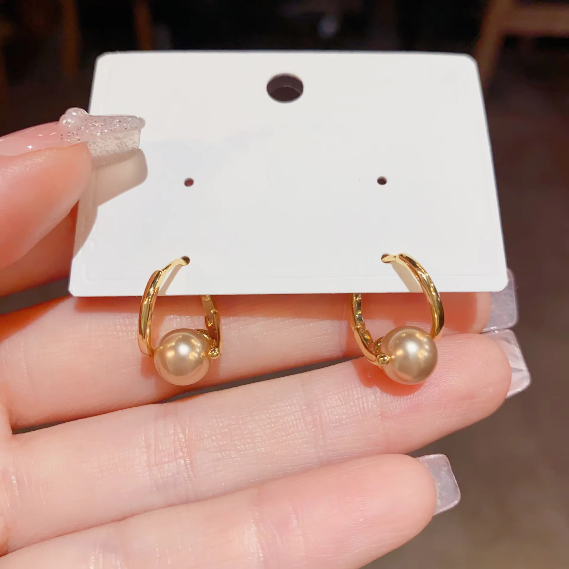 Copper Wholesale Mini Pearl Hoop Earrings Gold Plated Minimalist Fashion Jewelry Manufacturer