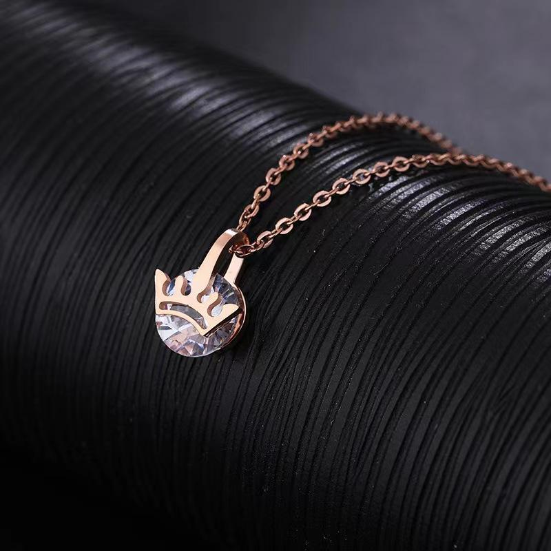 Crown Flame Crystal Pendant Necklace – Rose Gold