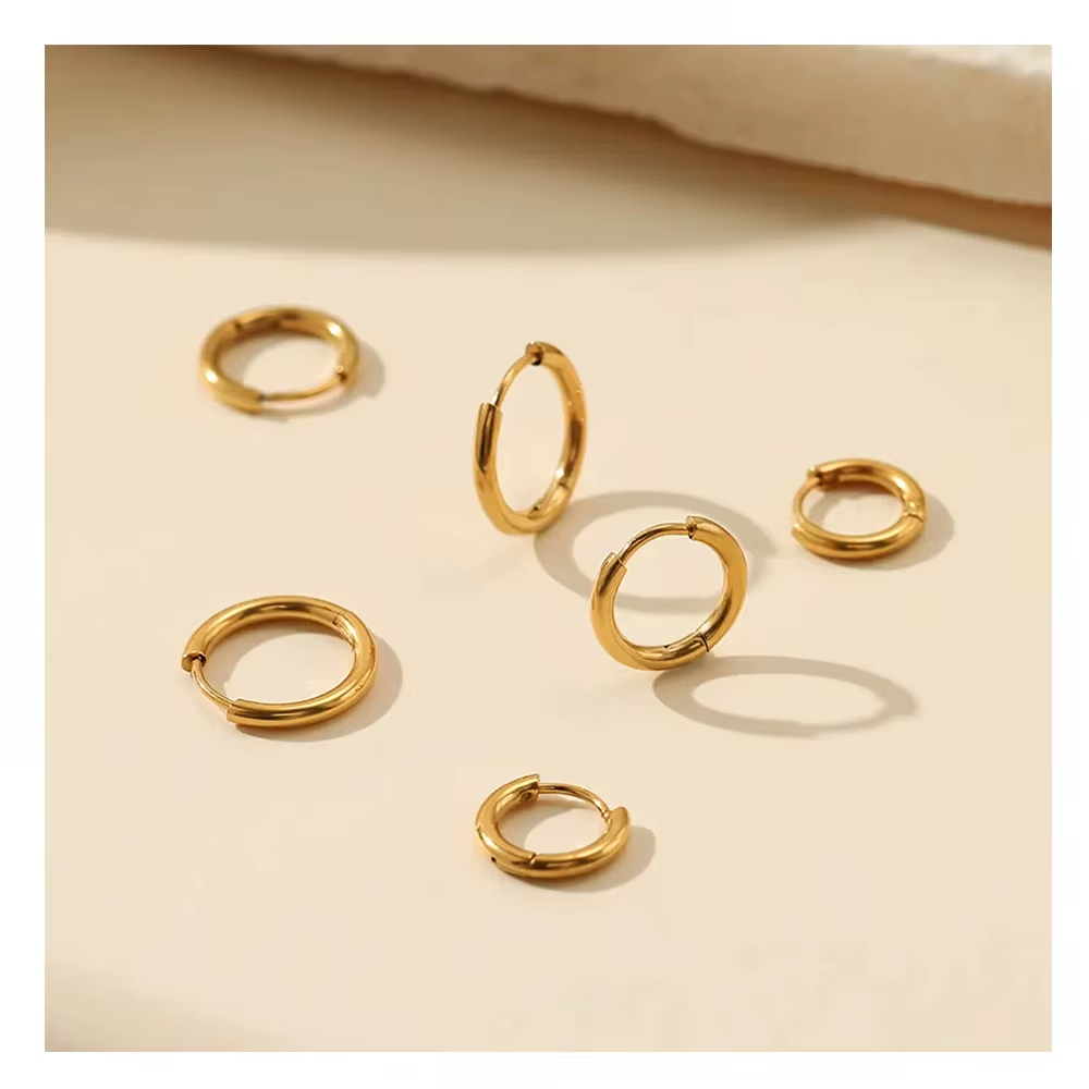 Custom Tarnish Free Fashion Jewelry Women Huggie Stainless Steel Wholesale Small 18K Gold Plated Hoop Earrings