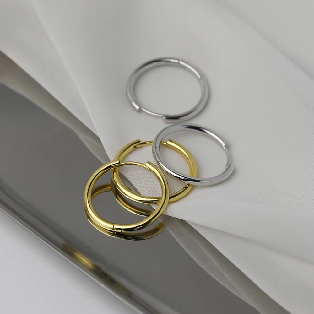 Custom Tarnish Free Fashion Jewelry Women Huggie Stainless Steel Wholesale Small 18K Gold Plated Hoop Earrings