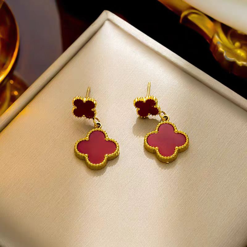 Cute Pink Heart Drop Earrings for Women – Irregular Pearl Shell and Acrylic Design with Gold Hooks for Daily and Gift Wear