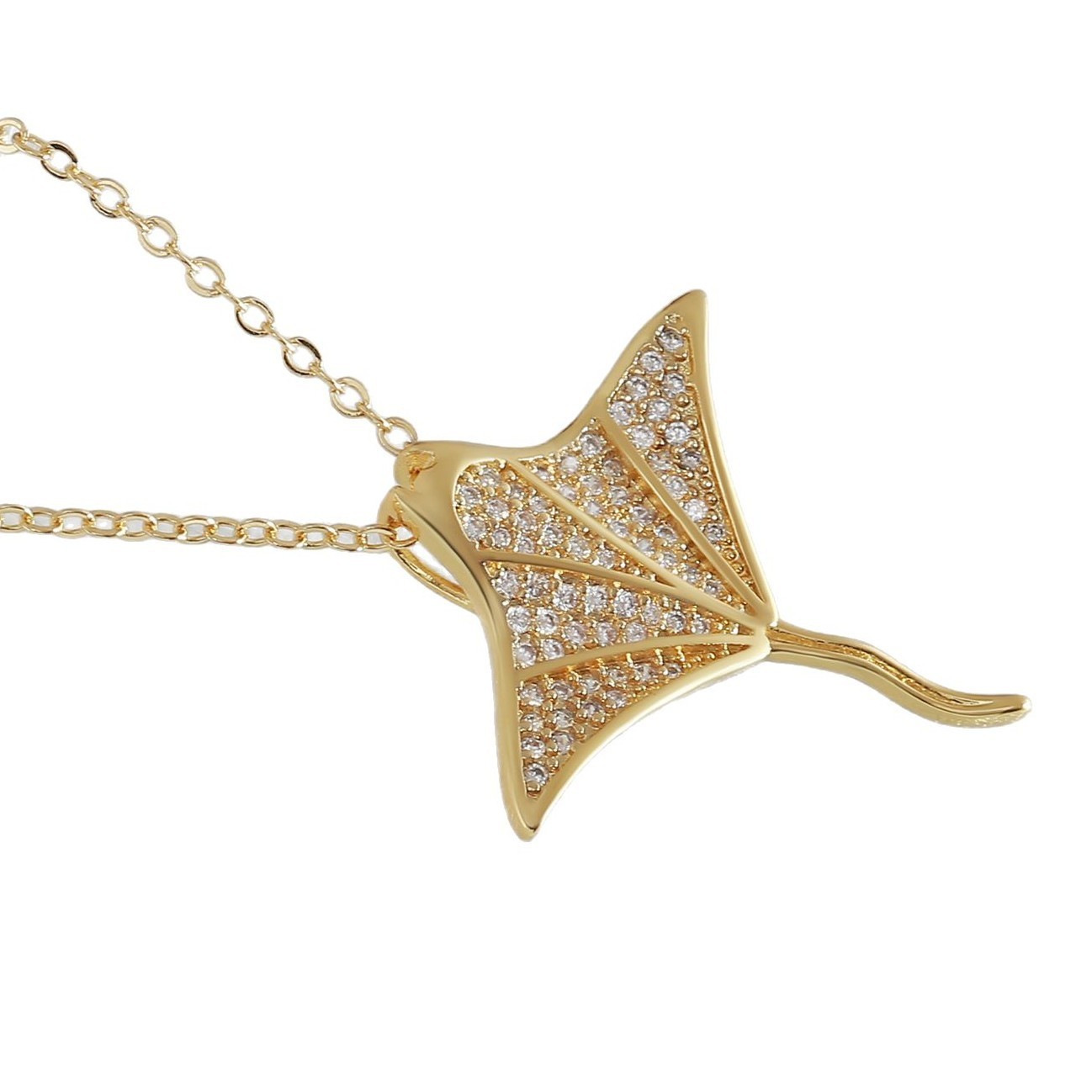 Dainty Stingray Pendant Necklace for Women Gold Silver Crystal Pavé Fish Tail Necklace