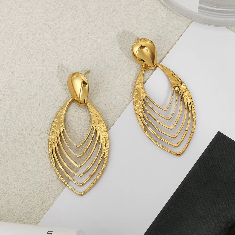 Designer Stainless Steel Hollow Leaf Pendant Earrings for Women Trendy Waterproof Female Accessories on Ear Fashion Jewelry Gift