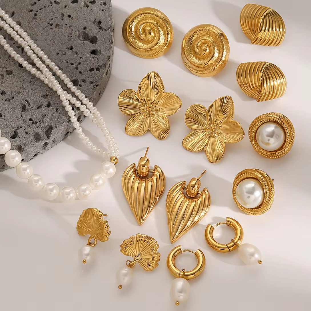 Earrings Set French Vintage Earrings Stainless Steel High-end PVD Gold Plated Elegant Pearl Drop Earrings for Women