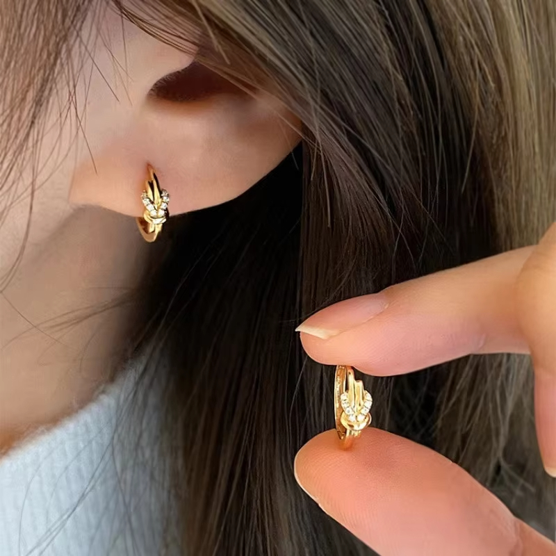 Elegant Knot Ear Ring Full Diamond Horseshoe Buckle Commuter Light Luxury Line Zircon Earrings Distinctive Household Sundries
