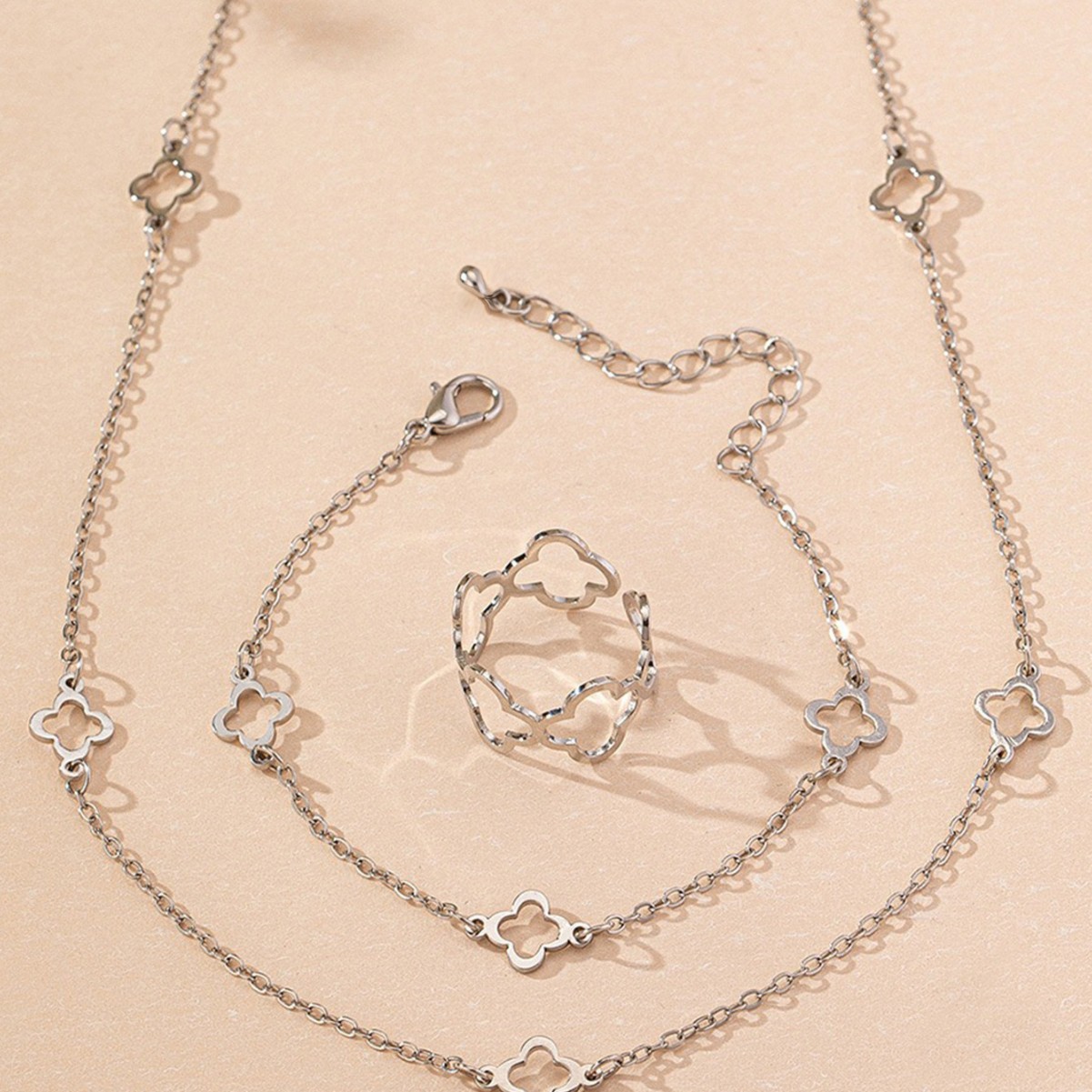 Elegant Minimalist Clover Necklace Set Stainless Steel Jewelry Gold Four Leaf Bracelet Ring Jewelry Set for Women