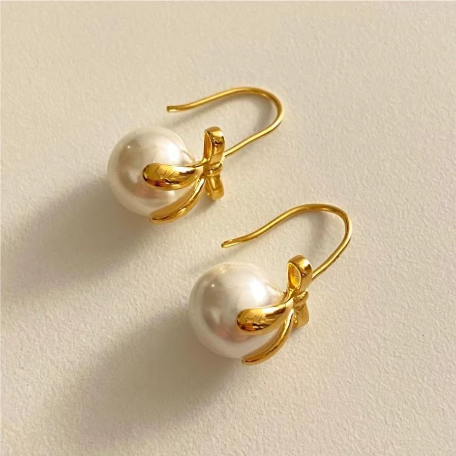 Elegant Pearl Bow Hook Earrings – Fusion Rose Gold Butterfly Style