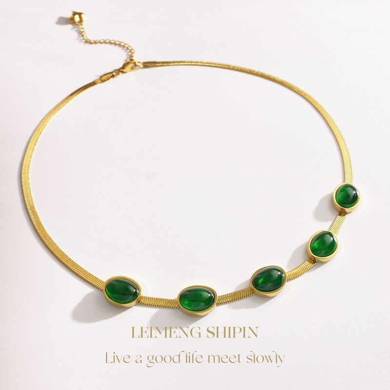 Elegant Green Stone Titanium Steel Choker Necklace