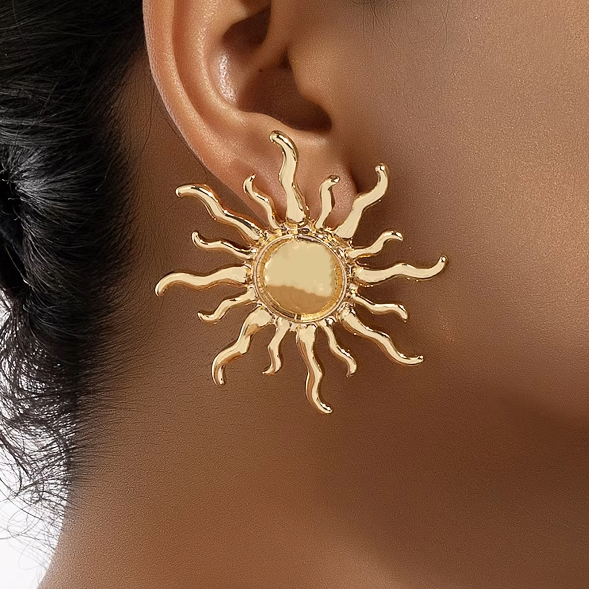 Europe United States All-Match High-End Sun Earrings Simple Exaggerated Butterfly Pattern Light Luxury Cross-Border Personality
