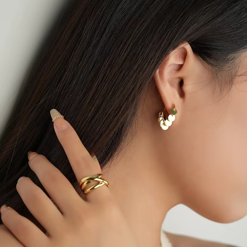 Factory wholesale brass jewelry simple round piece tassel earrings C-shaped ear rings female