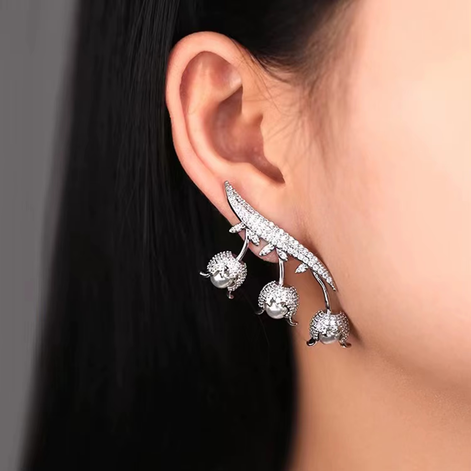 Fashion Bling Gold Plated Designer Earrings Charm Dainty 925 Sterling Silver Creative Earrings Women