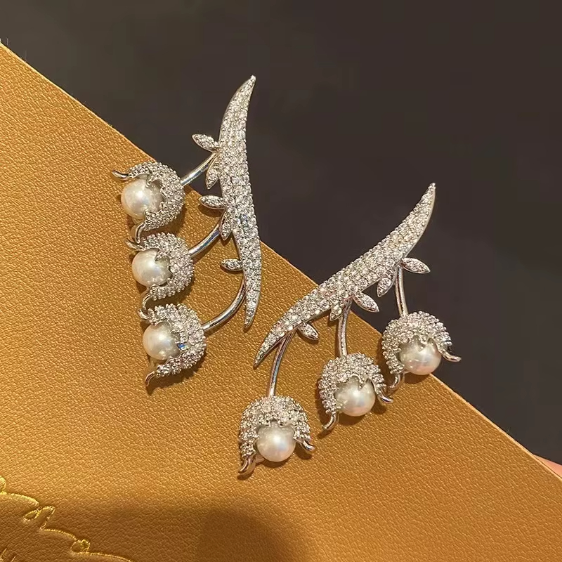 Fashion Bling Gold Plated Designer Earrings Charm Dainty 925 Sterling Silver Creative Earrings Women