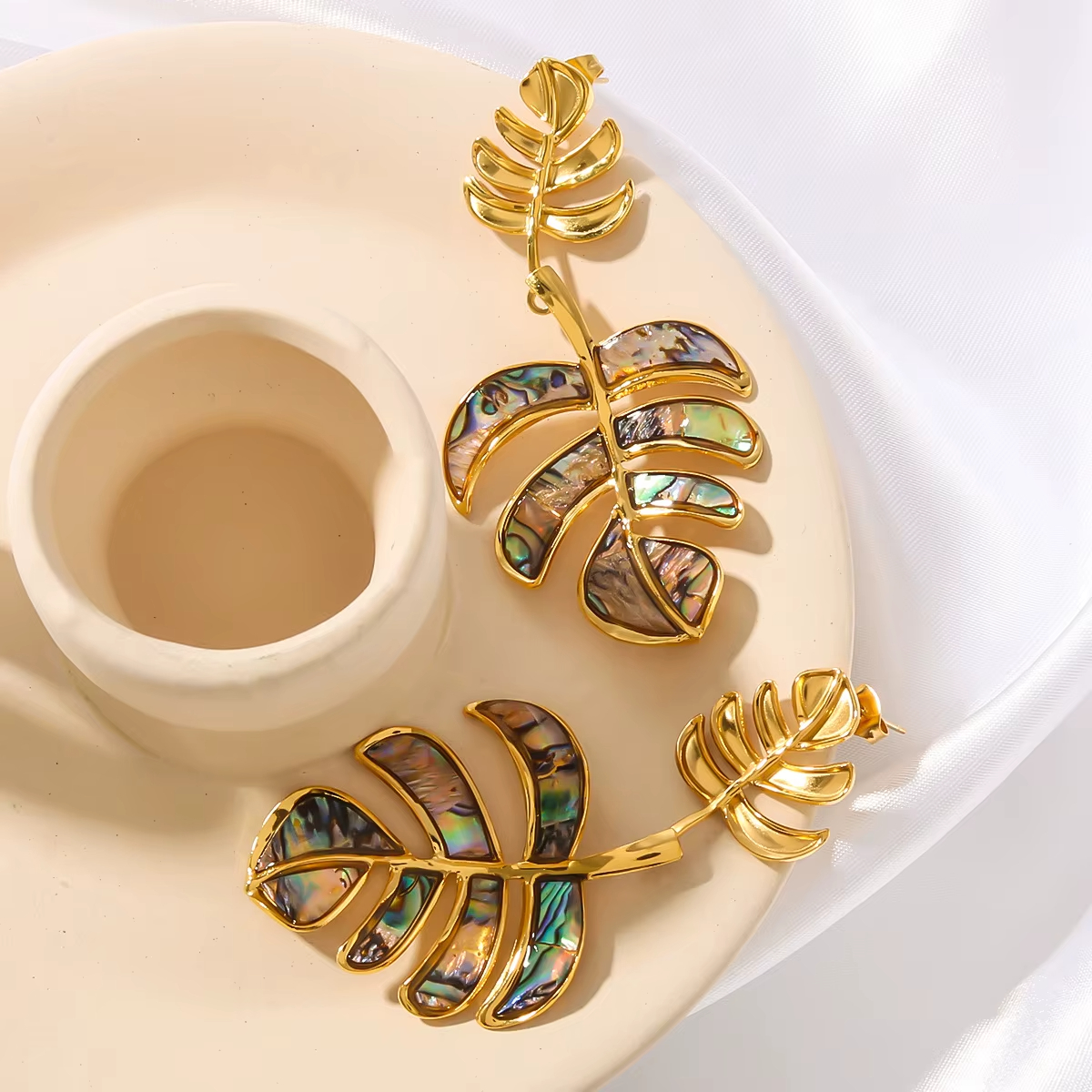Fashion Daily Jewelry Prevent Allergy Stainless Steel Golden Natural Abalone Shell Leaf Drop Dangle Earrings