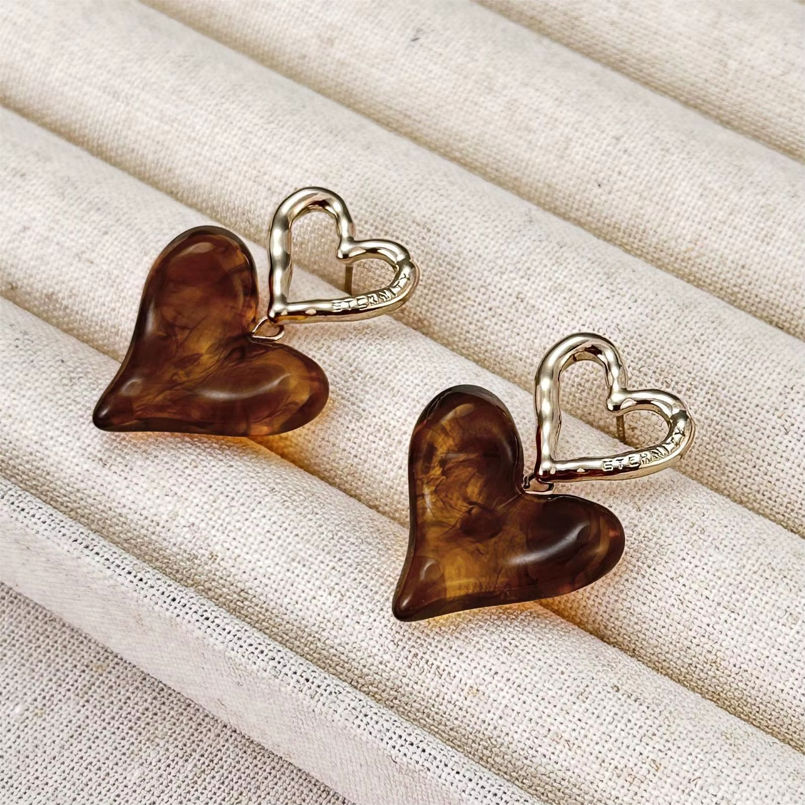 Fashion Gold Plated Heart Jewelry Earring Non Tarnish Waterproof Brass Earrings Coffee Resin Drop Earrings
