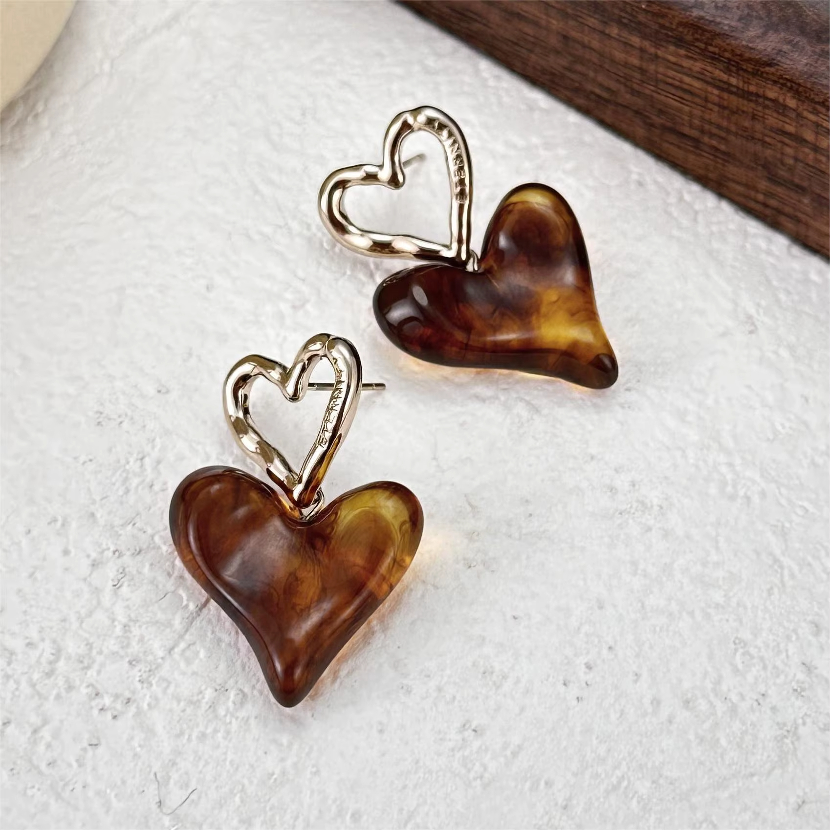 Fashion Gold Plated Heart Jewelry Earring Non Tarnish Waterproof Brass Earrings Coffee Resin Drop Earrings