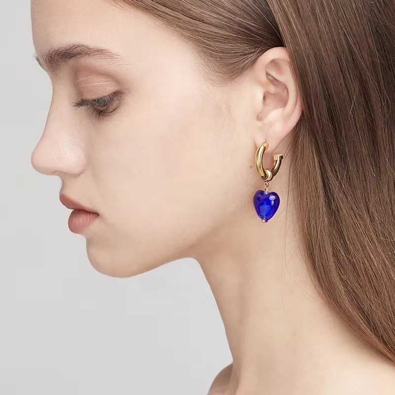 Fashion High Quality 18K Gold Plated Stainless Steel Jewelry Heart Shaped Crystal Glass Pendant Hoop Earrings E211299