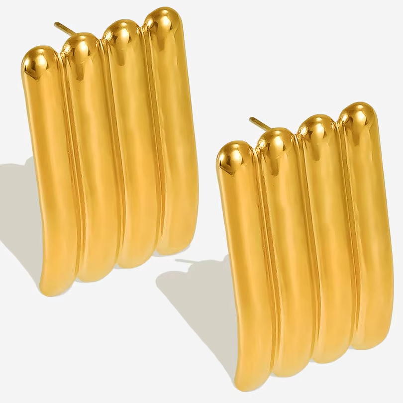 Fashion Personality Geometric Environmental Protection Alloy Stud Earrings Women Light Luxury High Sense Earrings Wholesale