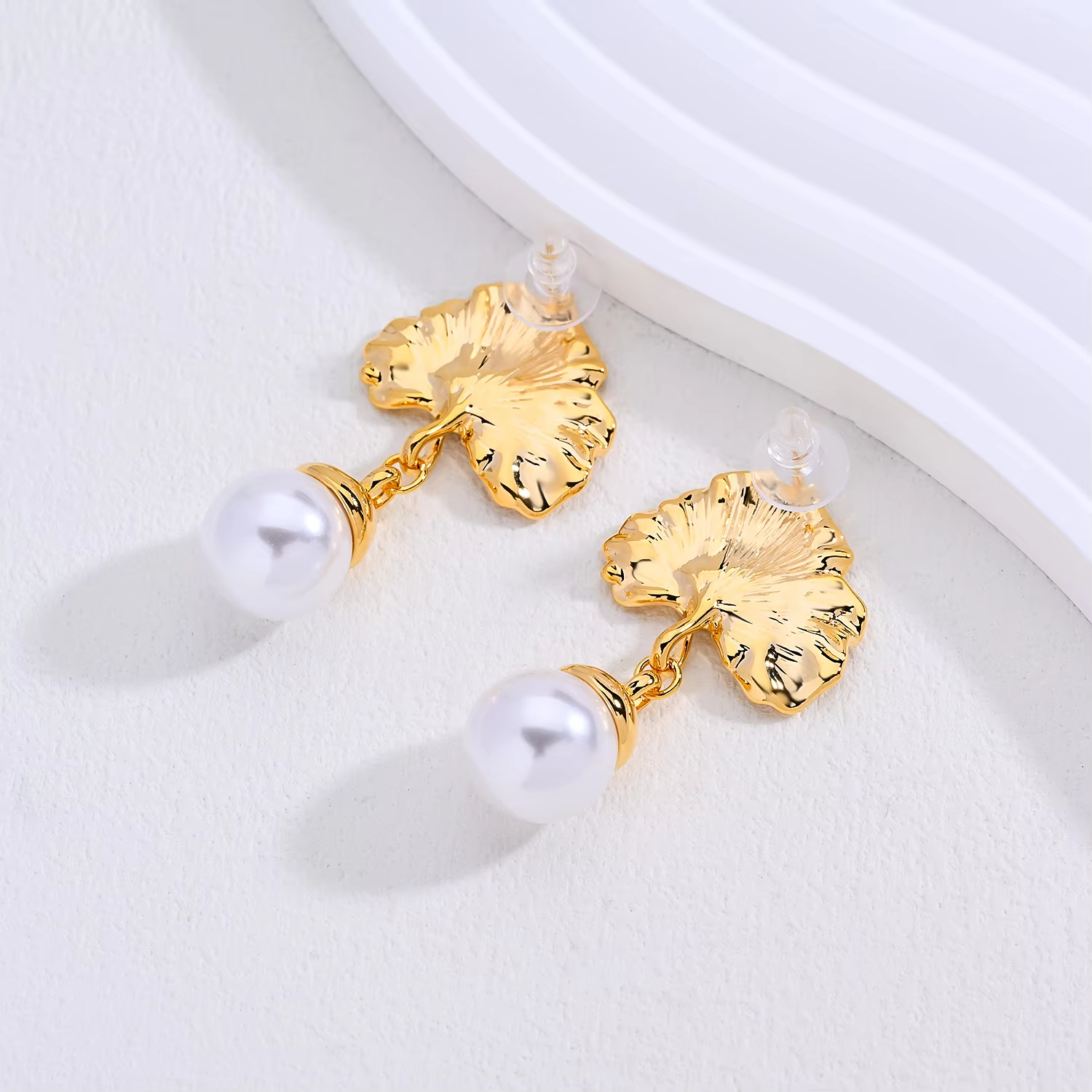 Fashion Women's Gold Plated Drop Earrings Imitation Pearl Trendy Style Irregular Design Factory Direct Sale Gift