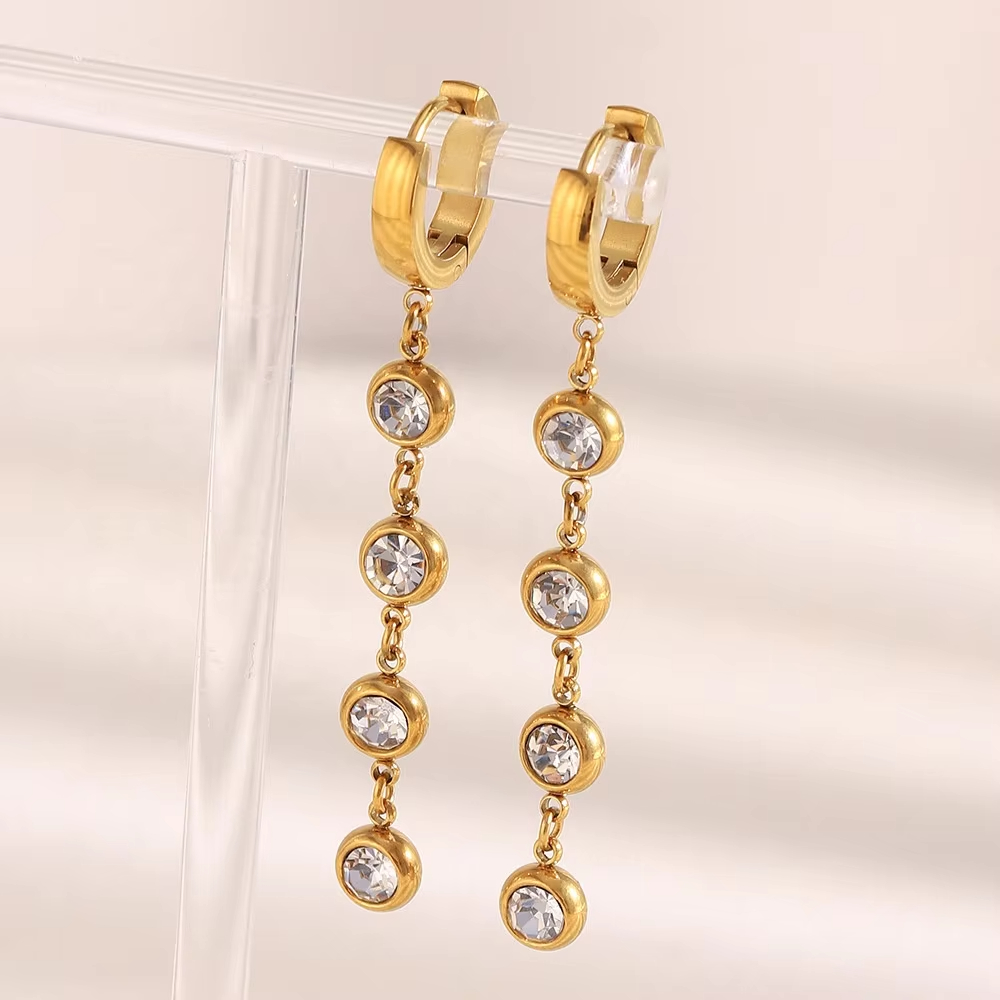 Fashionable and Luxurious Stainless Steel Design Zircon Earrings with a High-end Feel
