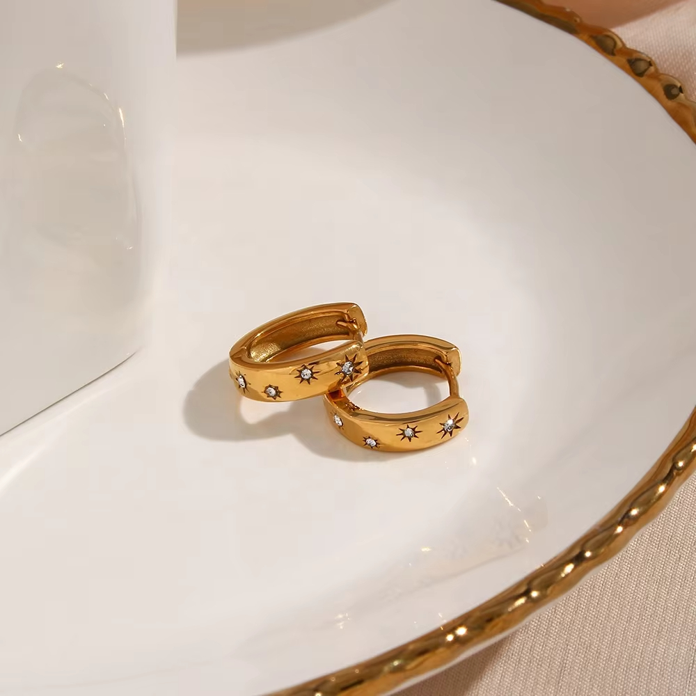 Fashionable and Luxurious Stainless Steel Small Sun Zircon Design Earrings, High-end and Romantic Jewelry