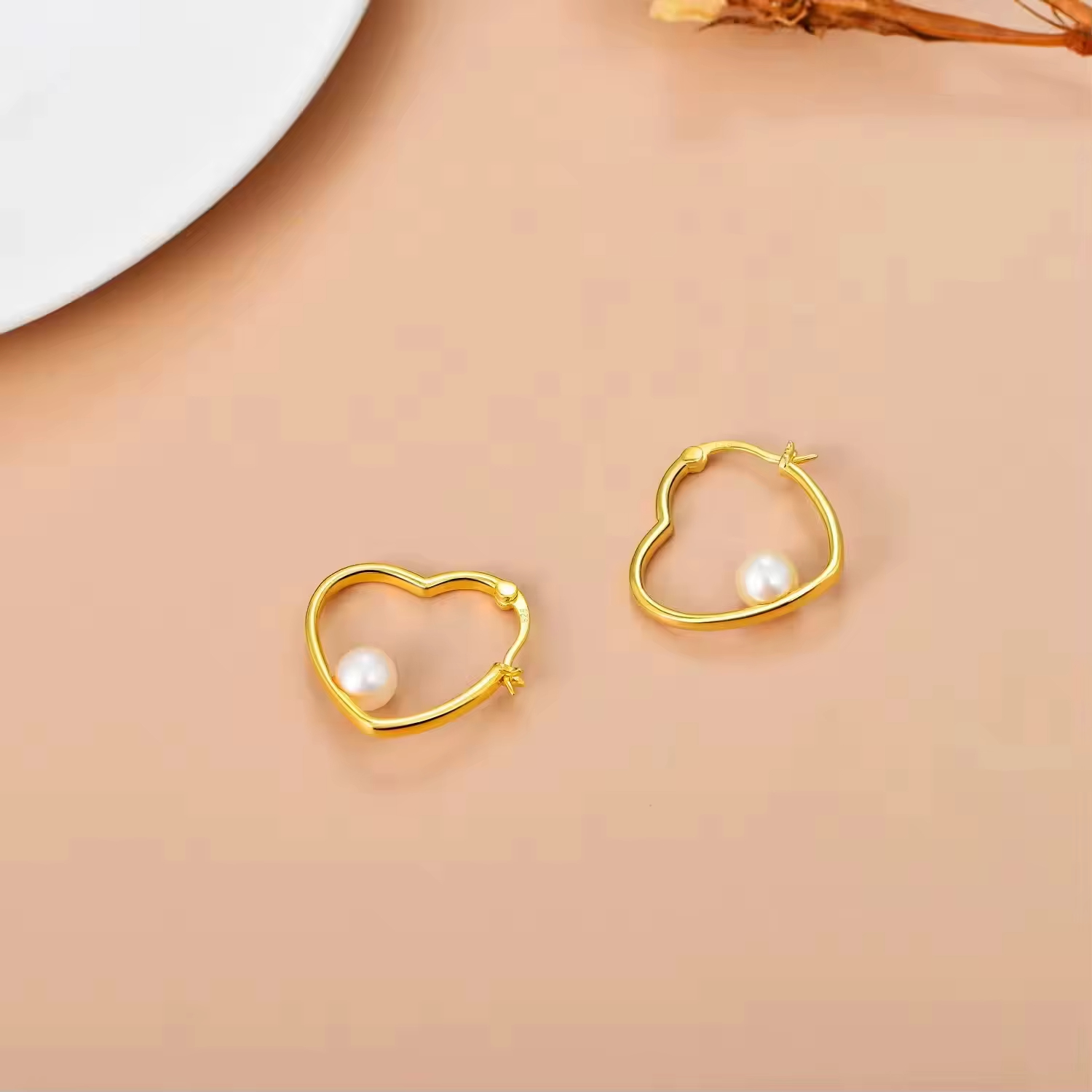 Fine Jewelry 925 Sterling Silver Freshwater Pearl & Gold Plated Heart Hoop Earrings for Women