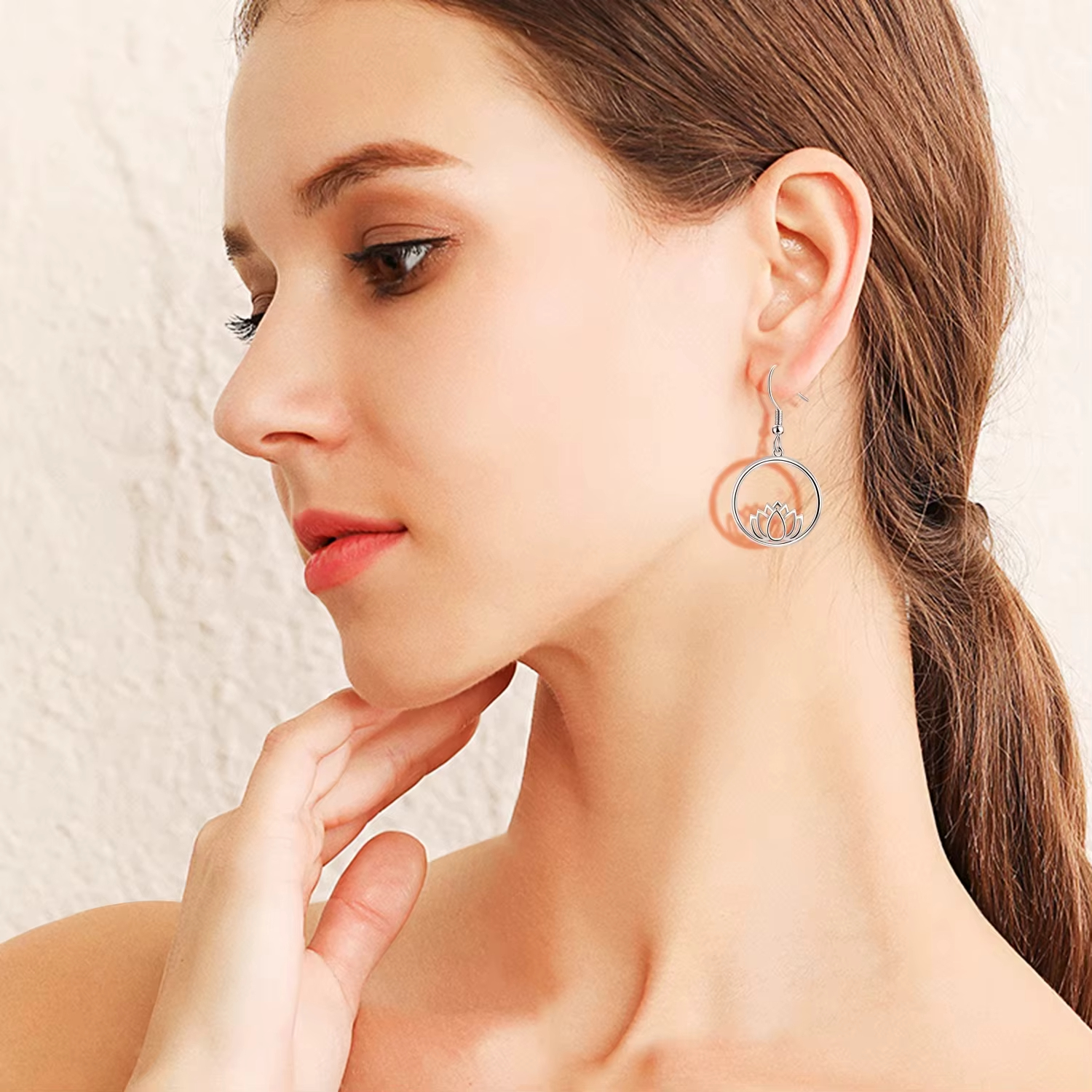 Fine Jewelry Wholesale 925 Sterling Silver Minimalist Lotus Flower Hook Earrings for Women