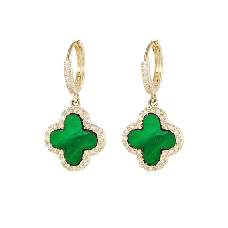 Four-leaf Clover Fashion Hoop Earrings 2023 Temperament Gold Earrings Women Retro Classy Earrings