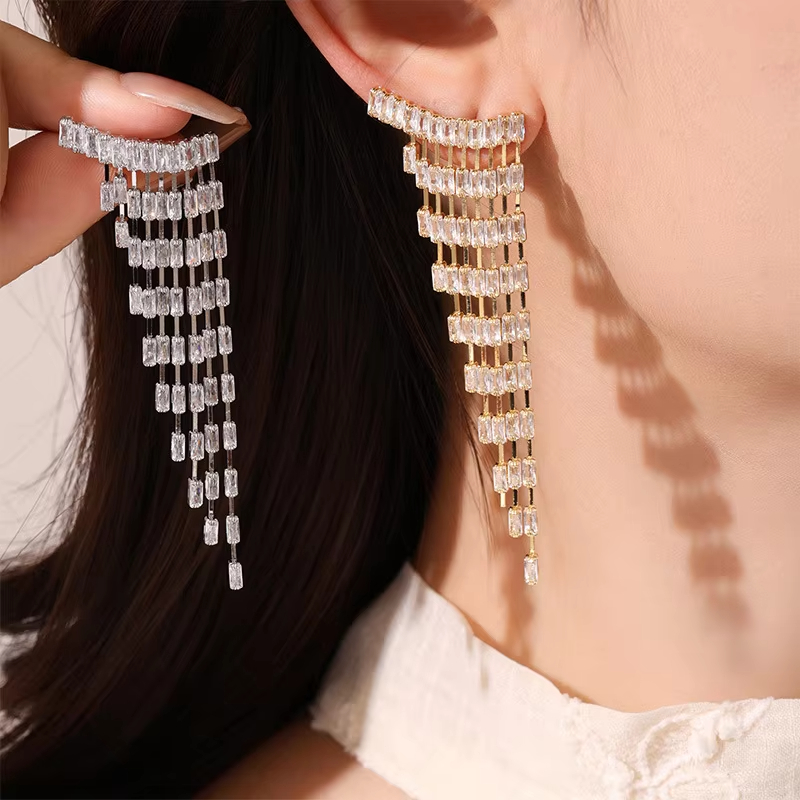 French Luxury High-grade Drop Earrings with Long Tassel Trendy Inlaid Zircon Design Brass Material