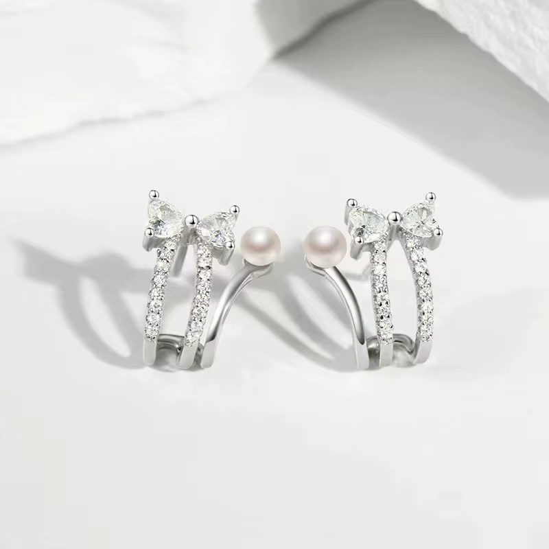 Luxury Exquisite Retro Micro Zircon Bow Earrings Fashionable Explosion Small Fragrance Light Trendy Geometric Party Brass