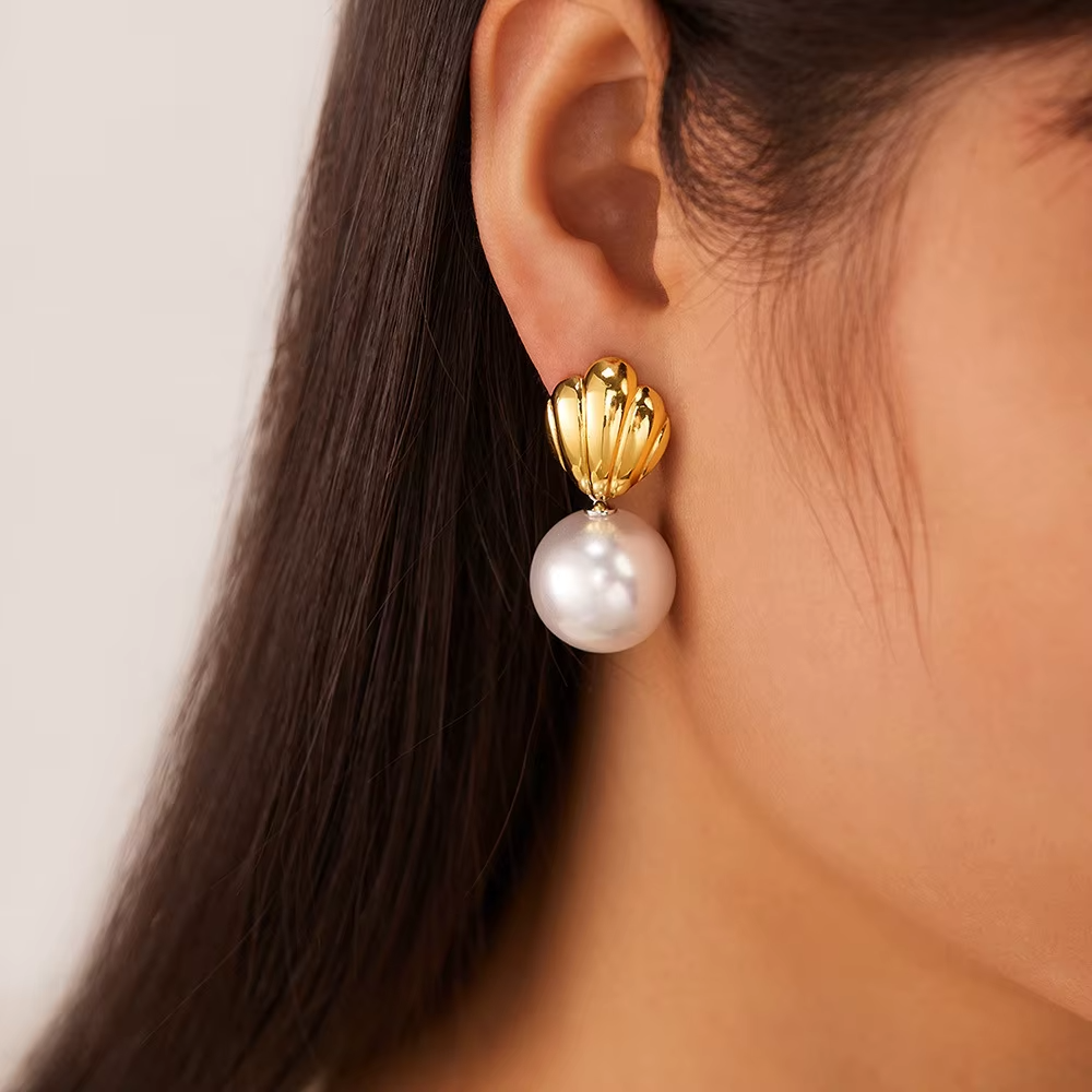 French Style Gold Plated Retro Titanium Steel Pearl Drop Earrings for Women Stainless Steel Shell Jewelry