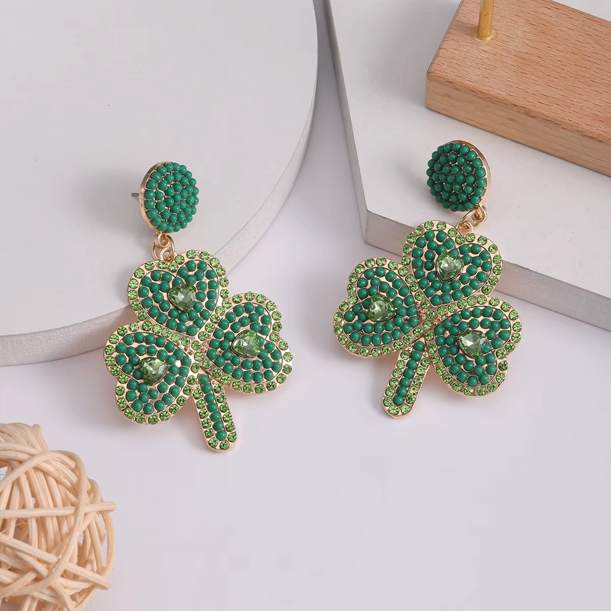 Fresh Countryside Style Clover Shaped Rice Bead Drop Earrings Elegant Earrings for Vacation Party Perfect Gift