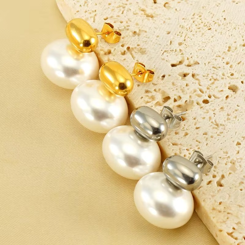 Geometric 18K Gold-Plated Retro Ethnic Style Earrings Cute Pearl Design New Fashion Drop Earrings Hot Sellers