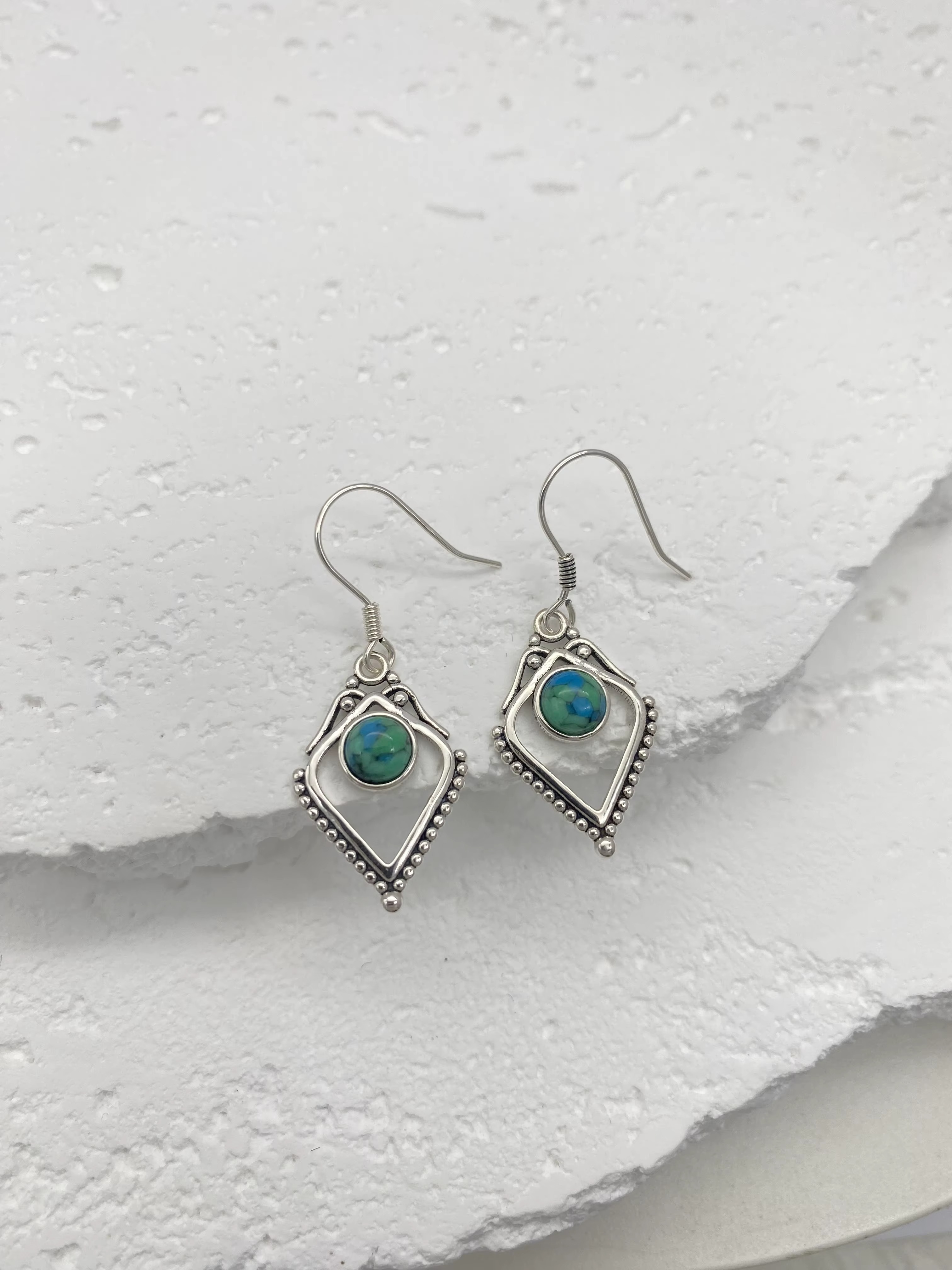 Glamorous Natural Turquoise S925 Silver Jewelry Screw Pattern Drop Earrings with Ancient Design Elegant Gift Woman Girlfriend