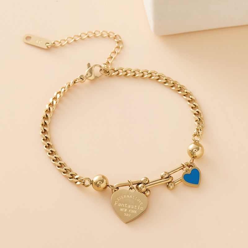 Gold Chain Bracelet with Multicolor Heart Charms – Trendy Chunky Link Design for Women
