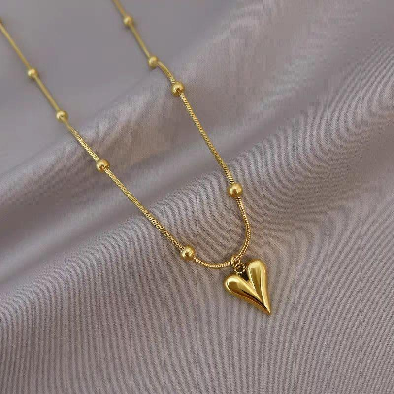Gold Heart Pendant Titanium Steel Necklace – Modern Love Design
