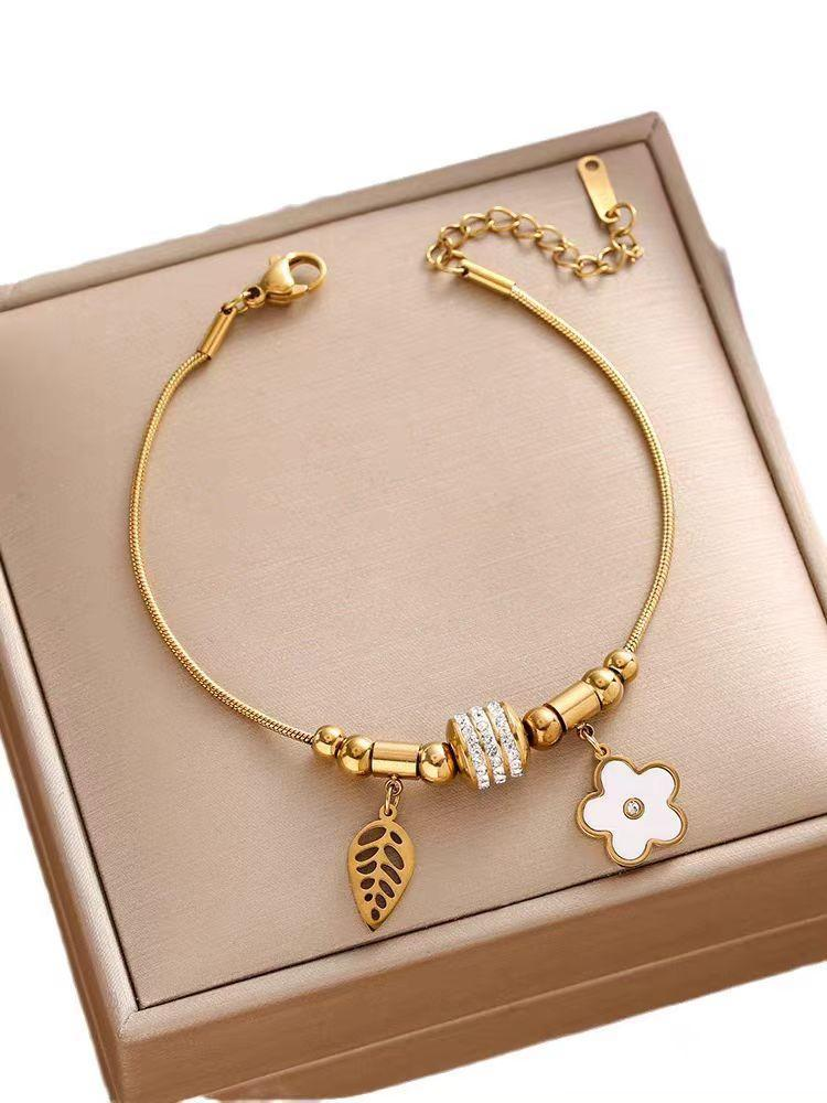 Gold Stainless Steel Charm Bracelet for Women with Flower and Leaf Pendants – Adjustable Chain, Elegant Jewelry Gift for Her, Fashion Accessory, OEM/ODM Available