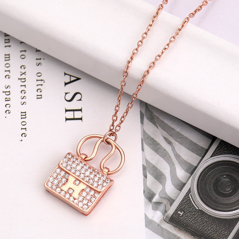 Luxury Titanium Steel Handbag Pendant Necklace with Sparkling Rhinestones