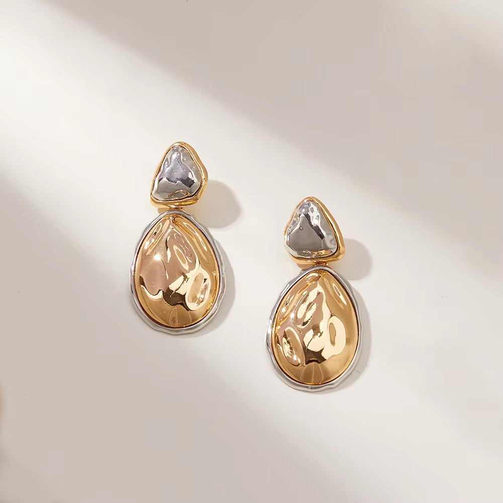 High Quality Fashion Drop Style Earrings for women Gold Geometric Stud Temperament Earrings